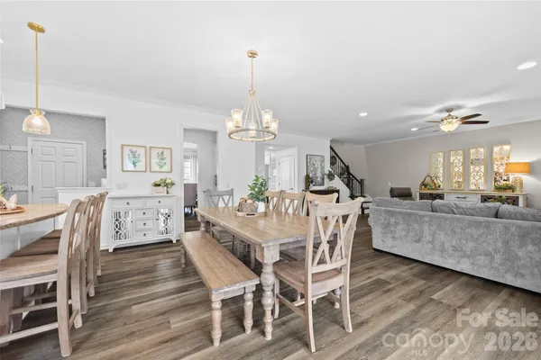 $999,999 | 2862 Creekview Drive, Waxhaw, NC 28173