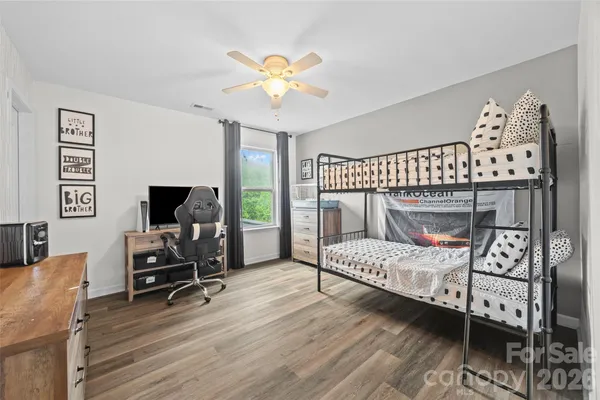 $999,999 | 2862 Creekview Drive, Waxhaw, NC 28173