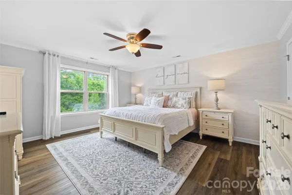$999,999 | 2862 Creekview Drive, Waxhaw, NC 28173