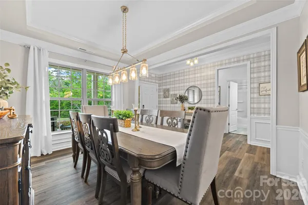 $999,999 | 2862 Creekview Drive, Waxhaw, NC 28173