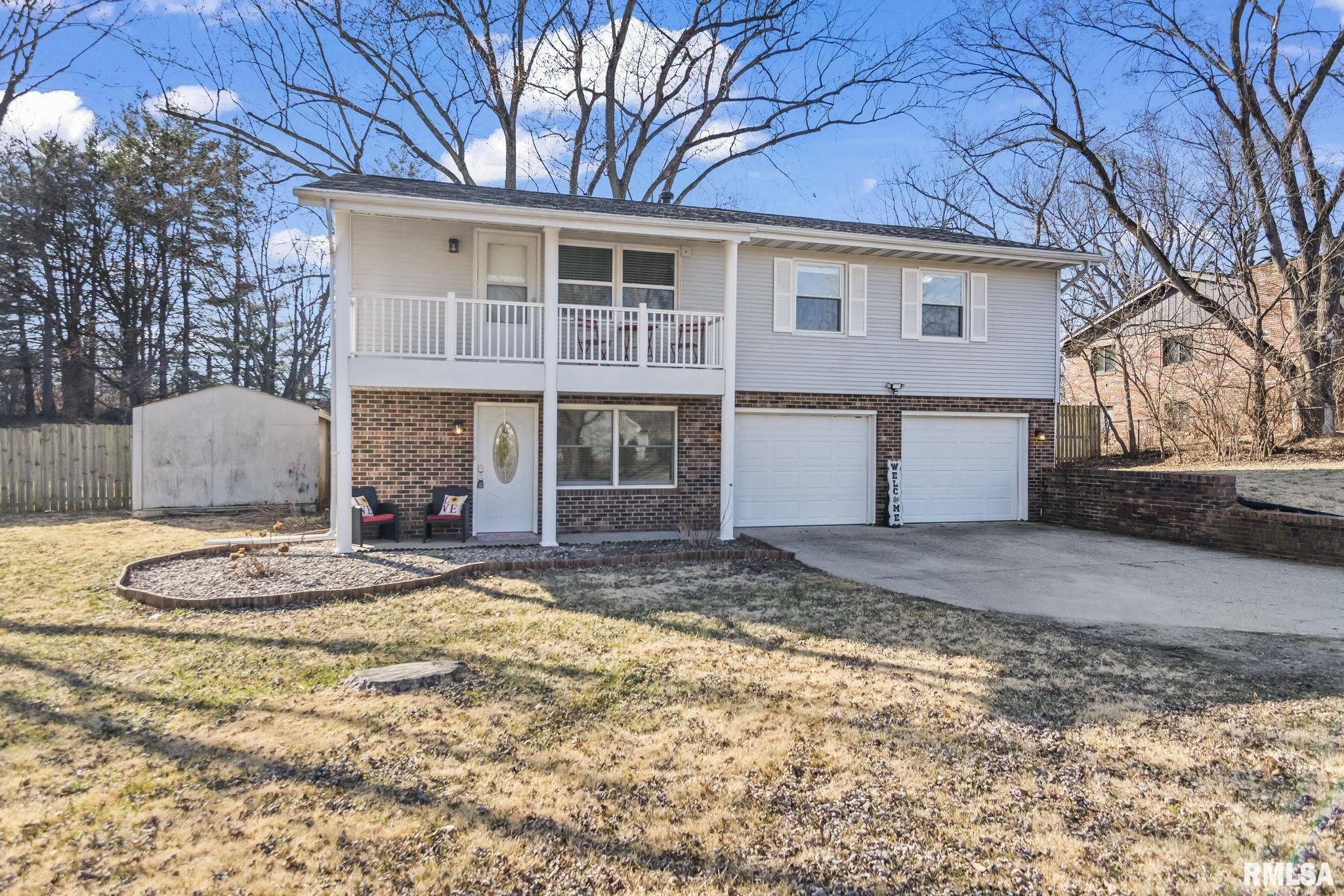 425 Pakey Road Springfield, IL 62712 - Photo 1 of 35