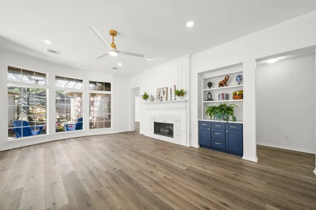 $569,500 | 1119 Summer Brook Court, Sugar Land, TX 77479