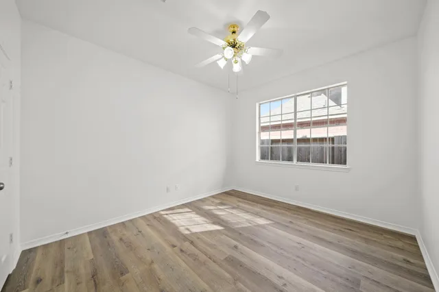 $569,500 | 1119 Summer Brook Court, Sugar Land, TX 77479