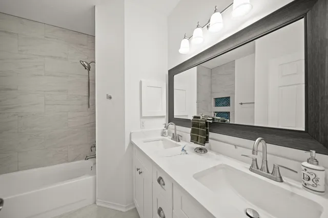 $569,500 | 1119 Summer Brook Court, Sugar Land, TX 77479