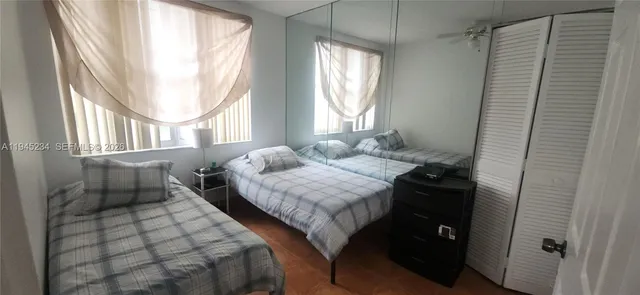 $2,500 | 1985 South Ocean Drive, Unit 3P, Hallandale Beach, FL 33009