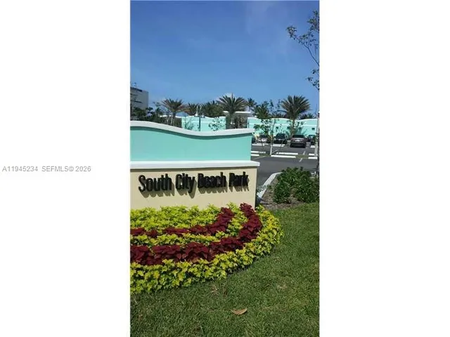 $2,500 | 1985 South Ocean Drive, Unit 3P, Hallandale Beach, FL 33009