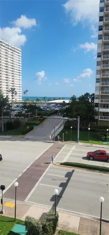 $2,500 | 1985 South Ocean Drive, Unit 3P, Hallandale Beach, FL 33009