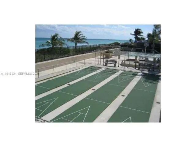 $2,500 | 1985 South Ocean Drive, Unit 3P, Hallandale Beach, FL 33009