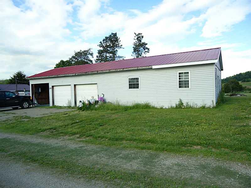 445 Lindsay Road Spring Church, PA 15686 - Photo 3 of 9 Parking Lot/Garage.