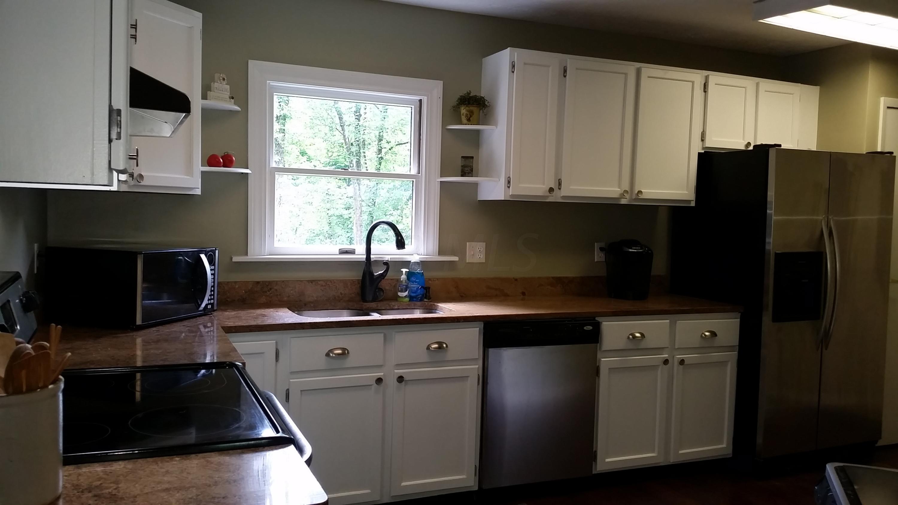 963 Middle Ground Road Southwest Pataskala, OH 43062 - Photo 19 of 31