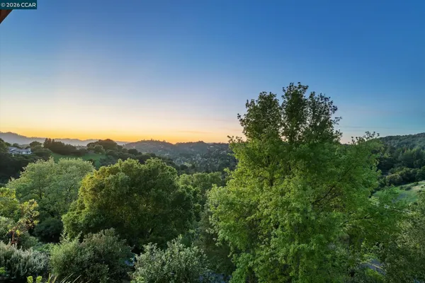 $4,250,000 | 1 Gardiner Court, Orinda, CA 94563