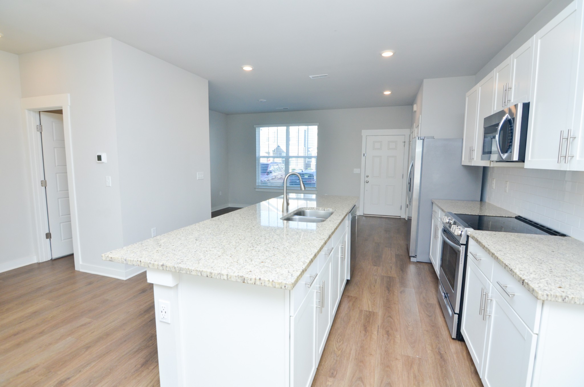 1772 Frodo Way Murfreesboro, TN 37128 - Photo 6 of 21