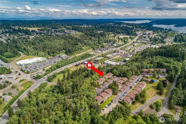 $319,000 | 20241 Vikings Crest Northeast, Unit 6303, Poulsbo, WA 98370