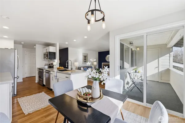 $319,000 | 20241 Vikings Crest Northeast, Unit 6303, Poulsbo, WA 98370