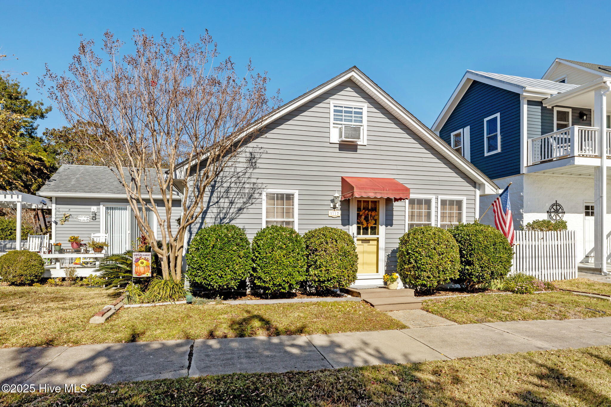 1112 Shepard Street Morehead City, NC 28557 - Photo 2 of 53 House Corner Lot
