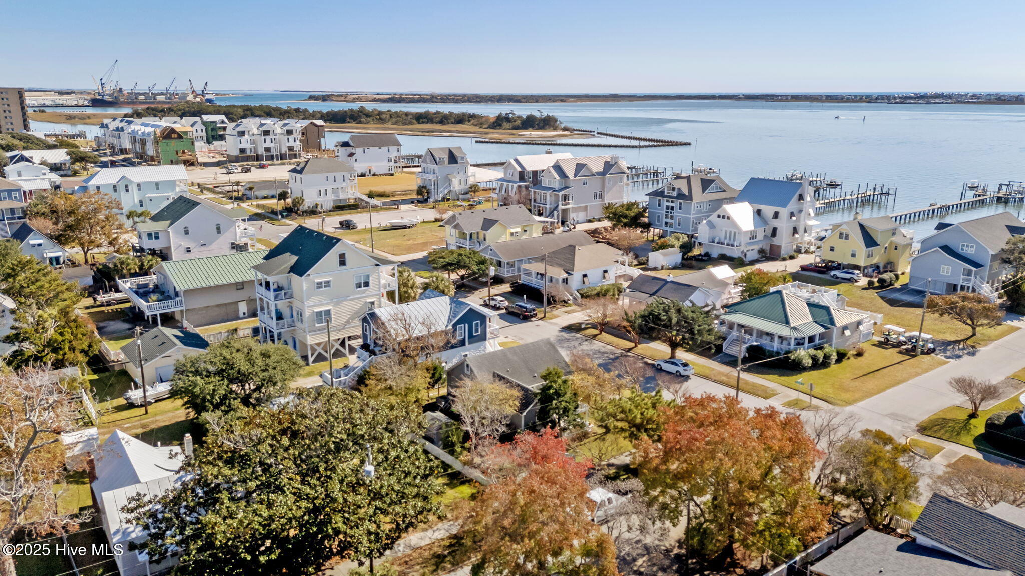 1112 Shepard Street Morehead City, NC 28557 - Photo 41 of 53 Aerial