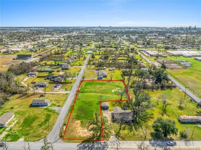 $180,000 | 0 John Stine Road, Westlake, LA 70669