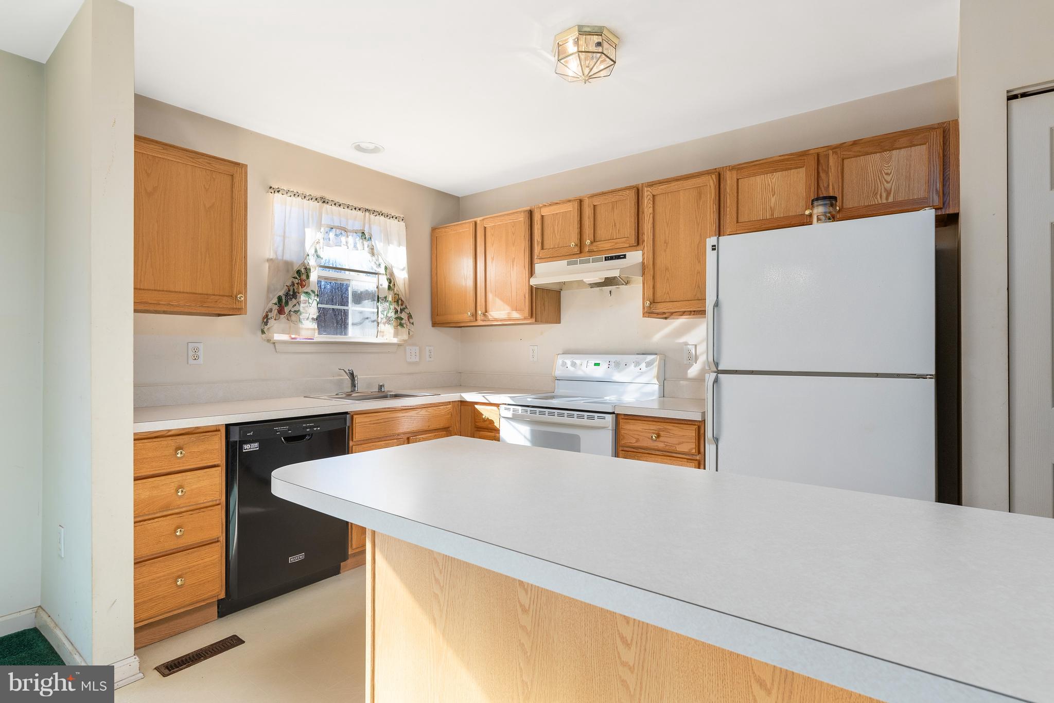 5773 Shady Side Road Churchton, MD 20733 - Photo 19 of 59 Gallery Image 19