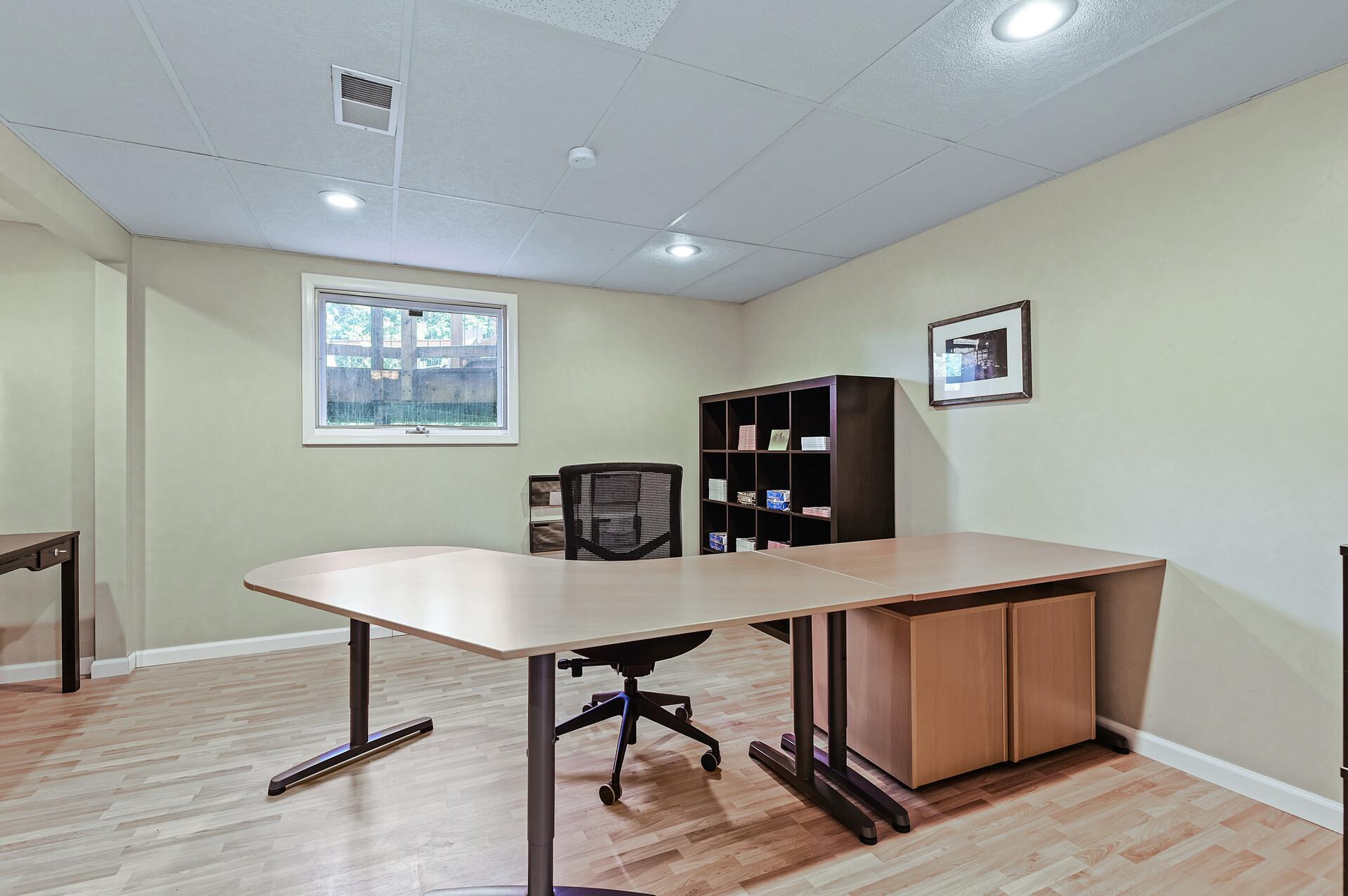 9919 Little Road Bloomington, MN 55437 - Photo 29 of 48 Gallery Image 29