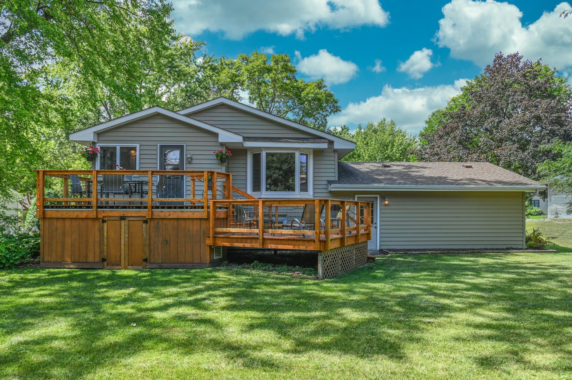9919 Little Road Bloomington, MN 55437 - Photo 36 of 48 Gallery Image 36