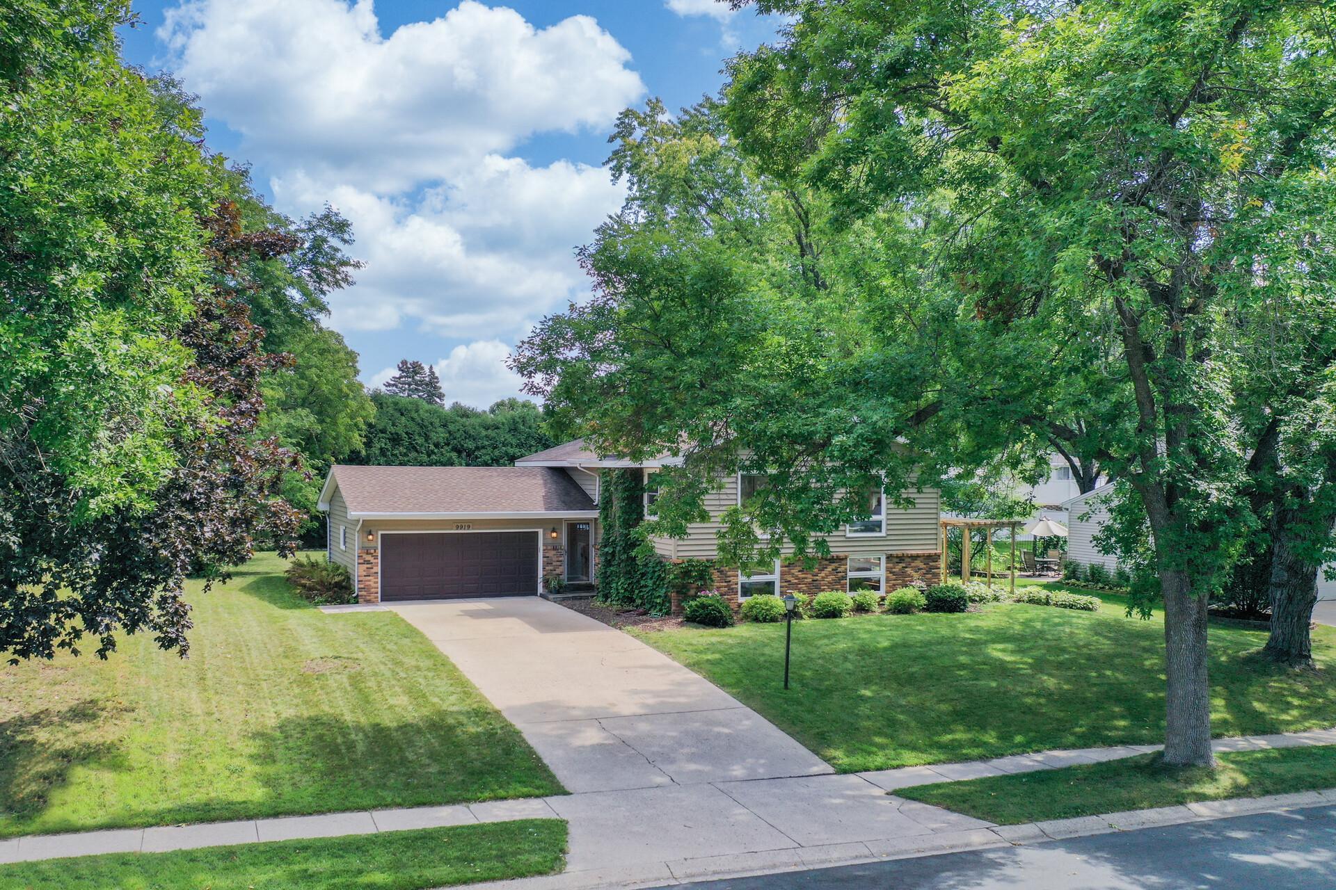 9919 Little Road Bloomington, MN 55437 - Photo 42 of 48 Gallery Image 42