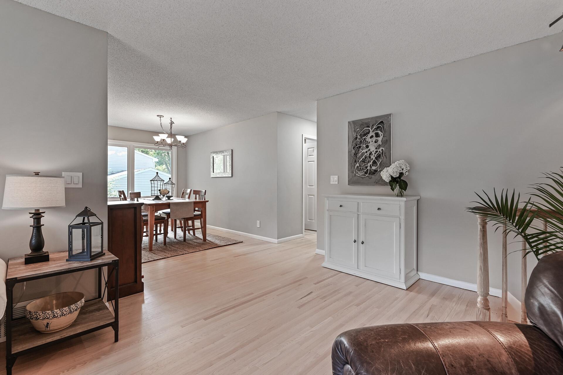 9919 Little Road Bloomington, MN 55437 - Photo 7 of 48 Gallery Image 7