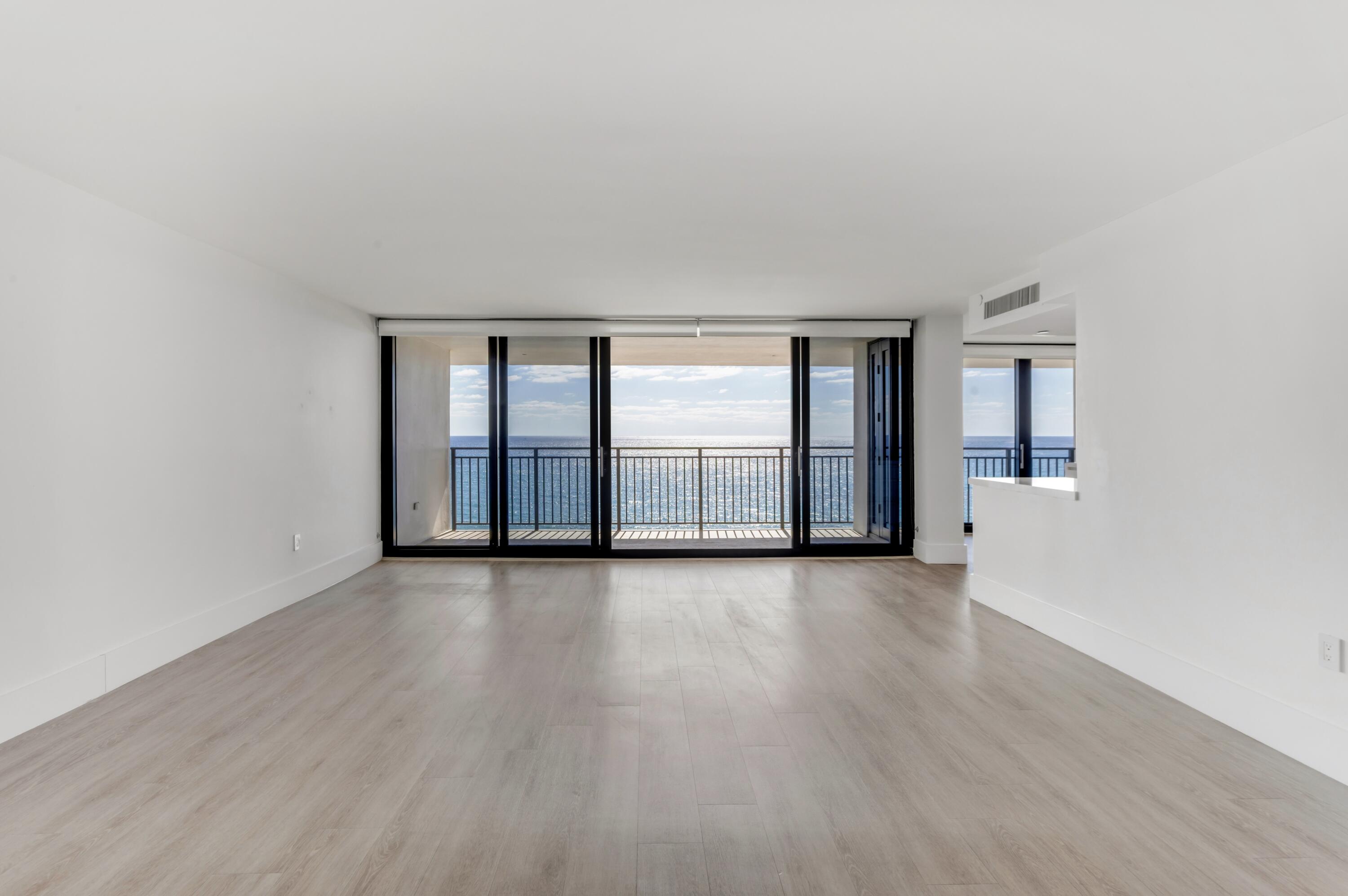 1800 South Ocean Boulevard, Unit 7C Boca Raton, FL 33432 - Photo 6 of 31 GREAT ROOM TO OCEAN