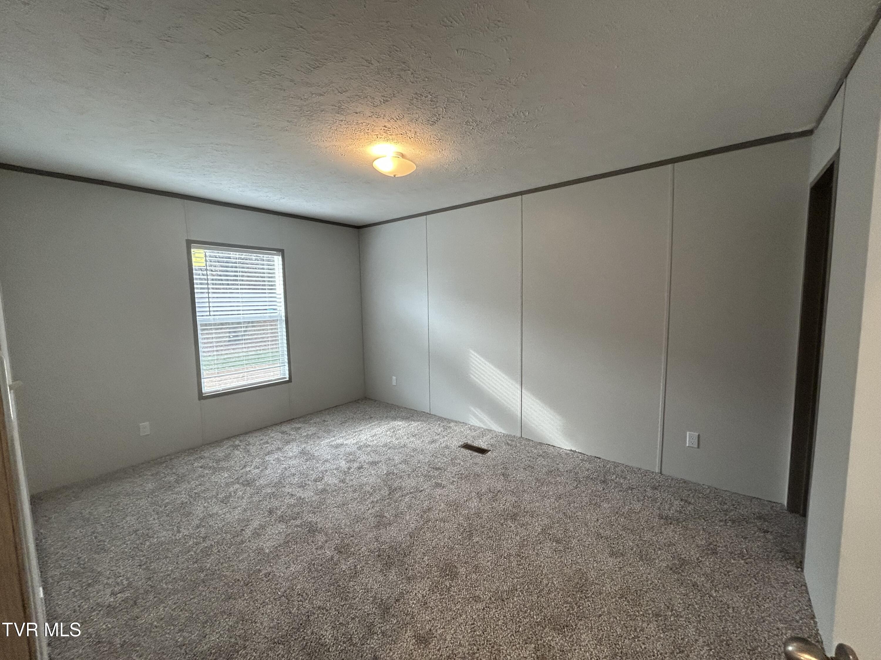 1040 Yellow Springs Road Midway, TN 37809 - Photo 29 of 47 IMG_3942