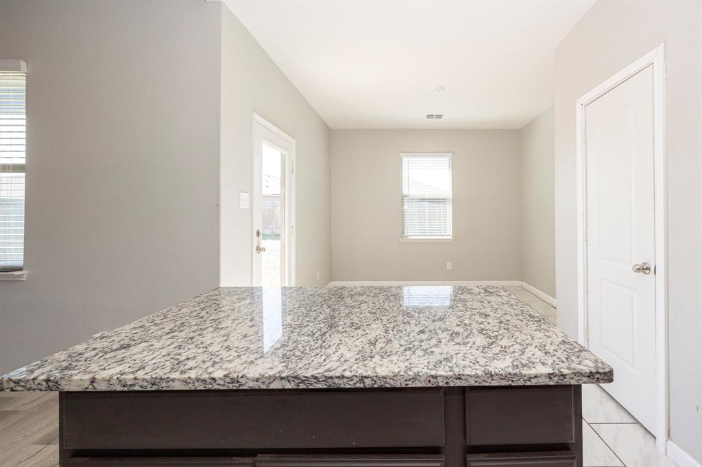 208 Harvey Street Anna, TX 75409 - Photo 16 of 34