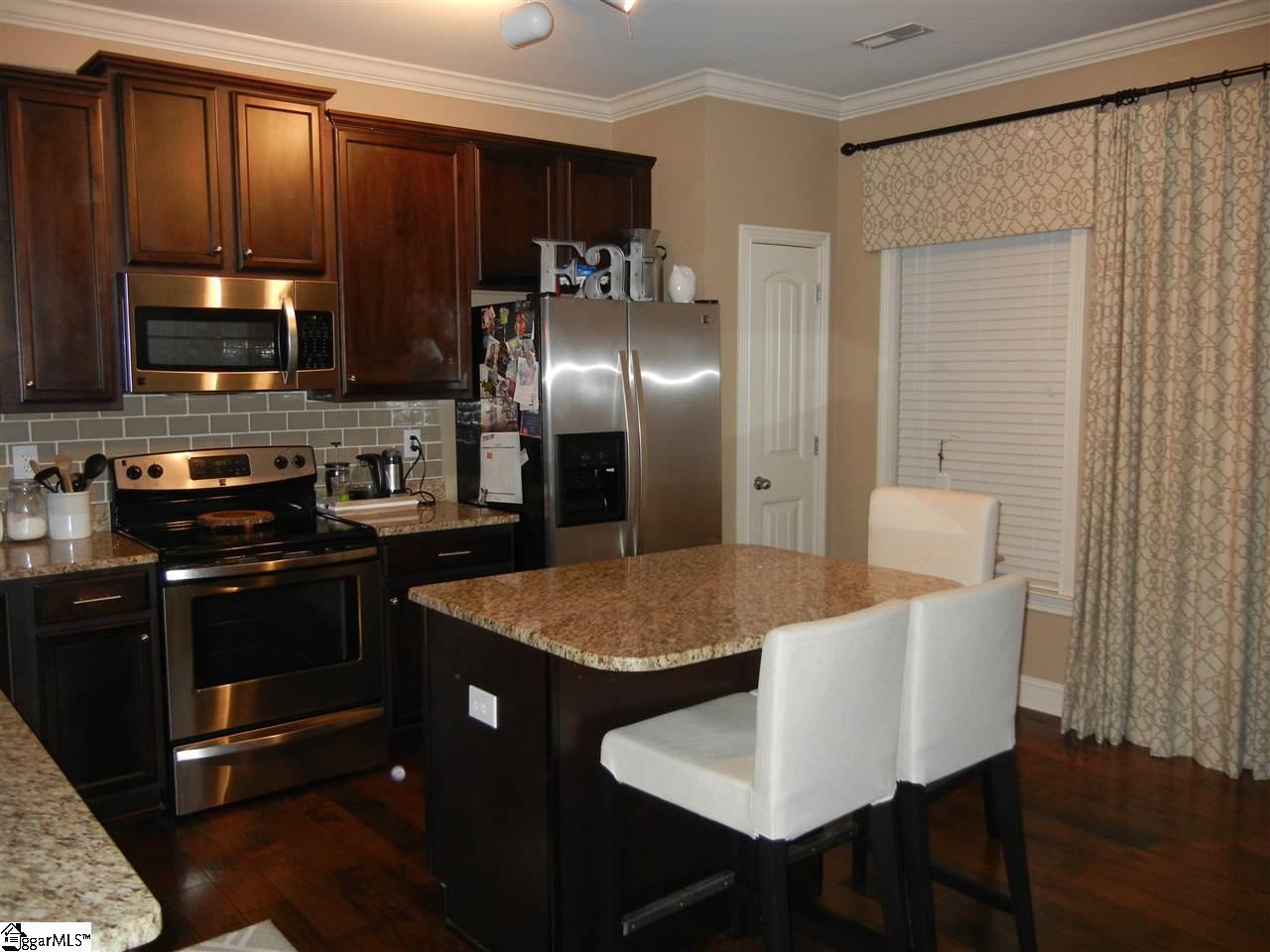 19 Swade Way Greer, SC 29650 - Photo 11 of 29 Gallery Image 11