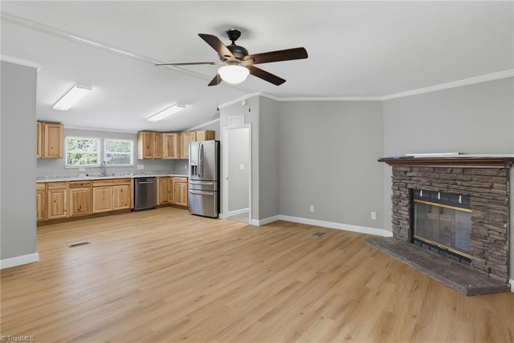 1041 Whitts Road Madison, NC 27025 - Photo 13 of 39