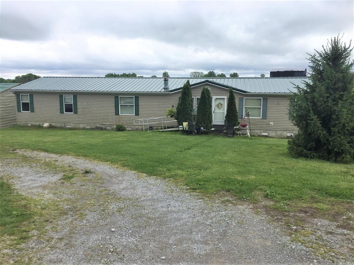 8475 Ecton Road Winchester, KY 40391 - Photo 15 of 41 Photo 15