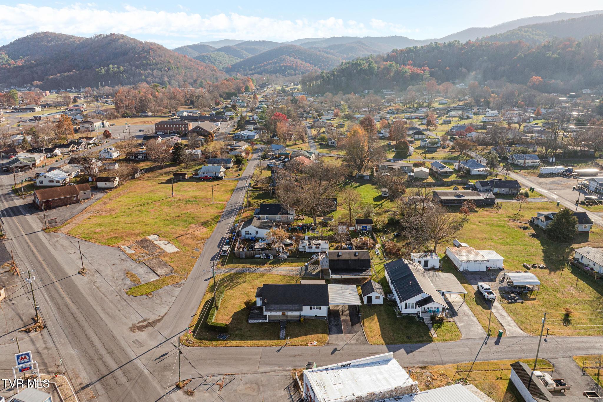 602 Monroe Street Erwin, TN 37650 - Photo 14 of 53 DJI_0911