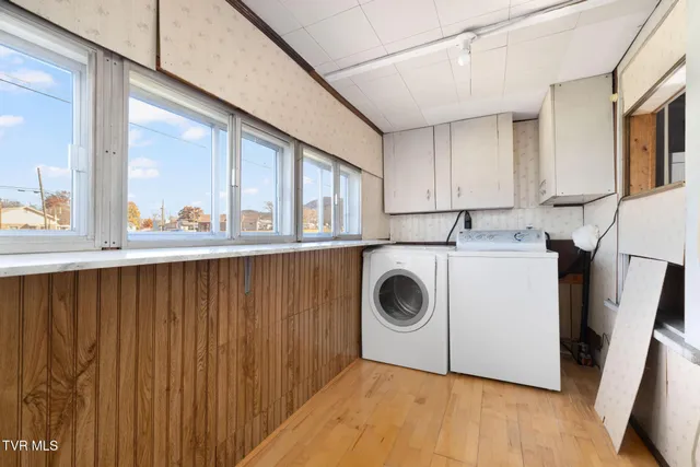 $299,999 | 602 Monroe Street, Erwin, TN 37650