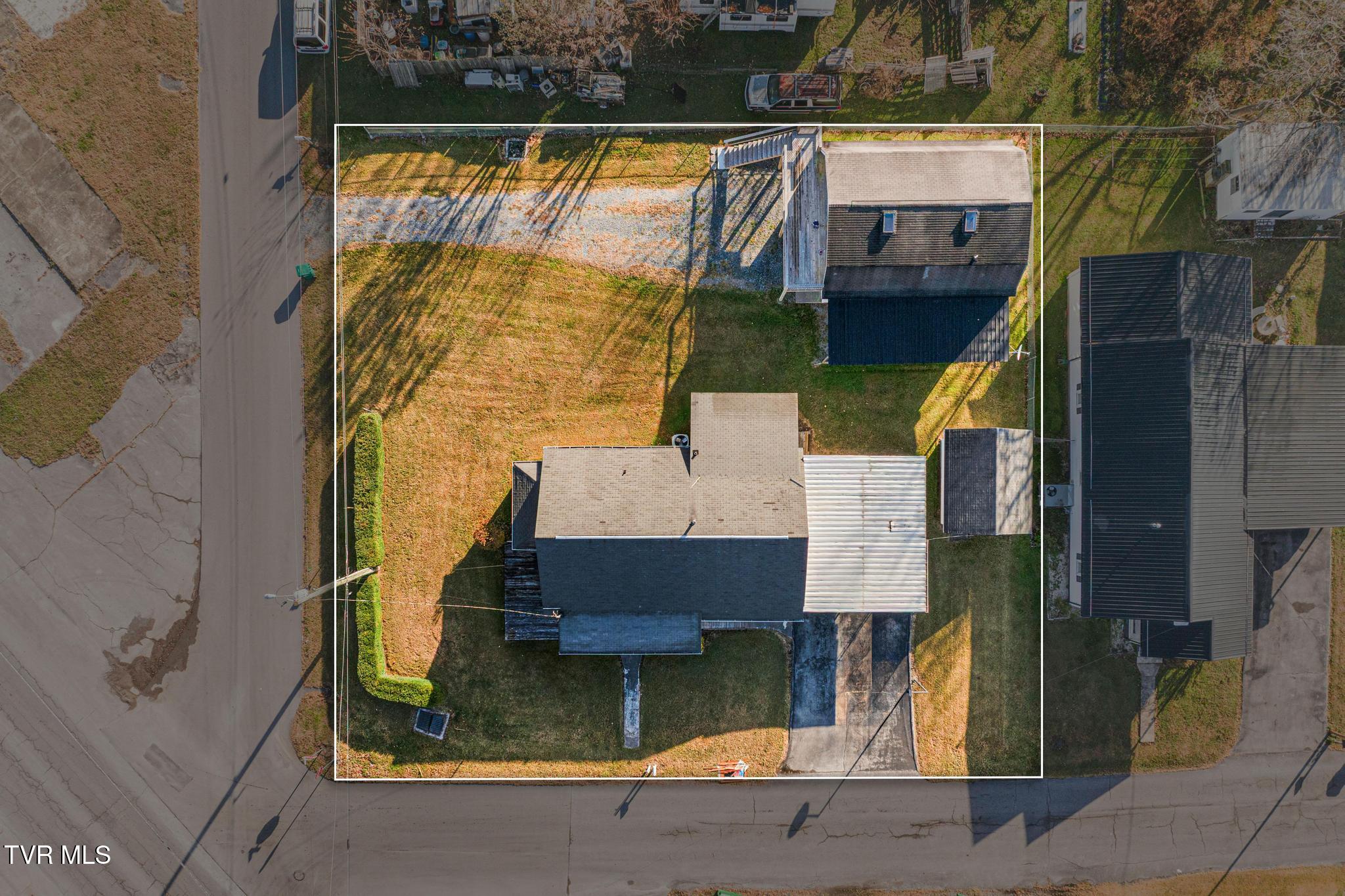 602 Monroe Street Erwin, TN 37650 - Photo 3 of 53 DJI_0884_1