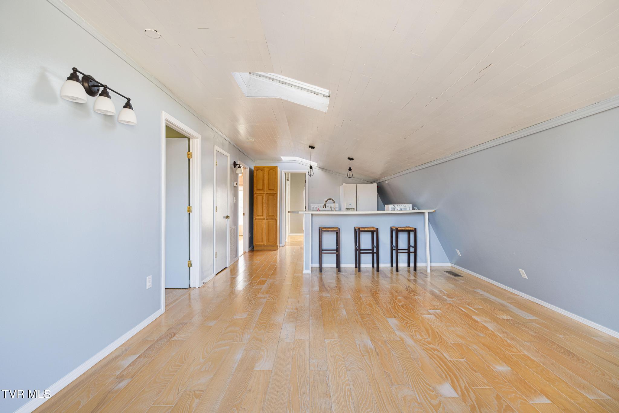 602 Monroe Street Erwin, TN 37650 - Photo 41 of 53 IMG_4693