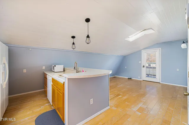 $299,999 | 602 Monroe Street, Erwin, TN 37650