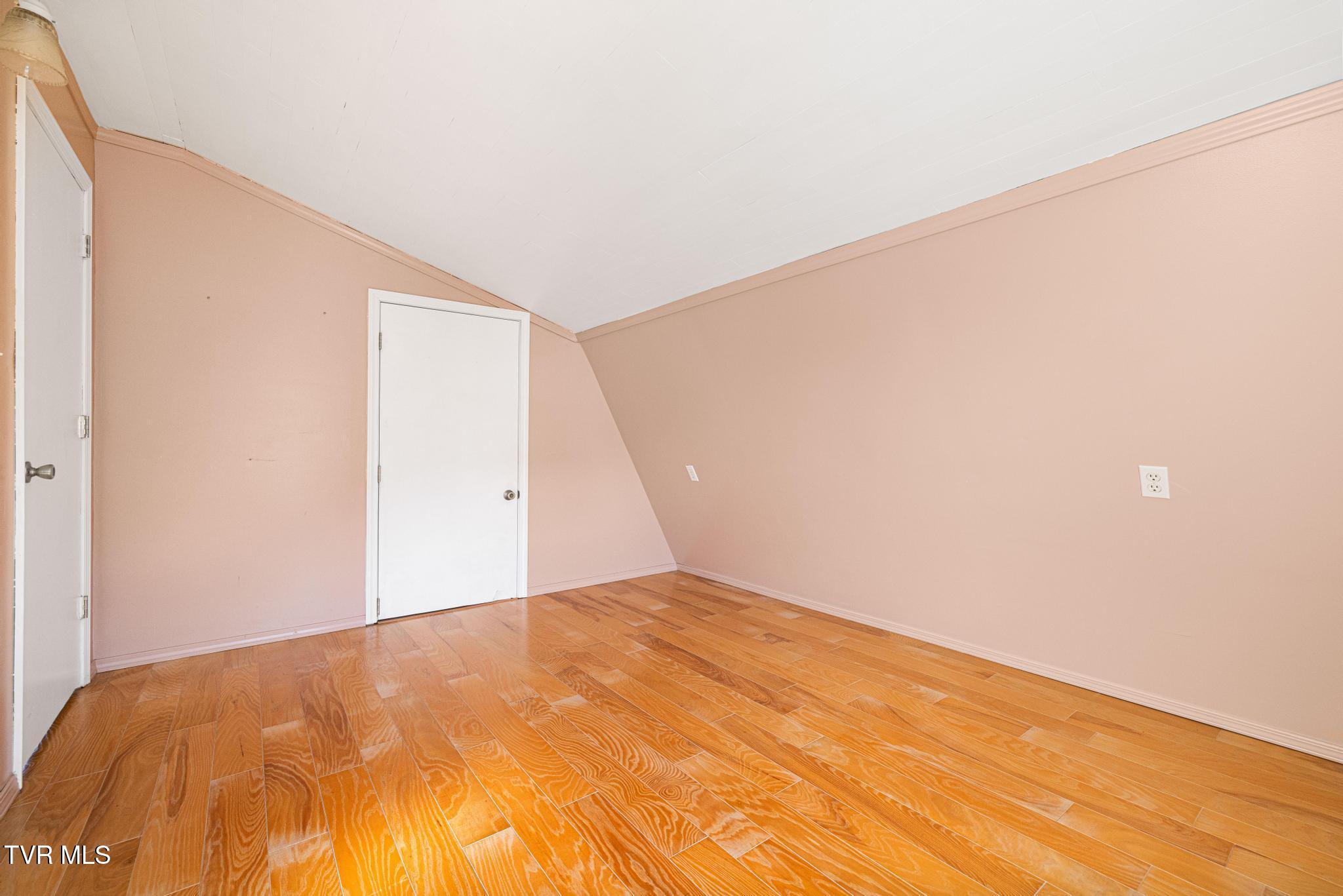 602 Monroe Street Erwin, TN 37650 - Photo 47 of 53 IMG_4722