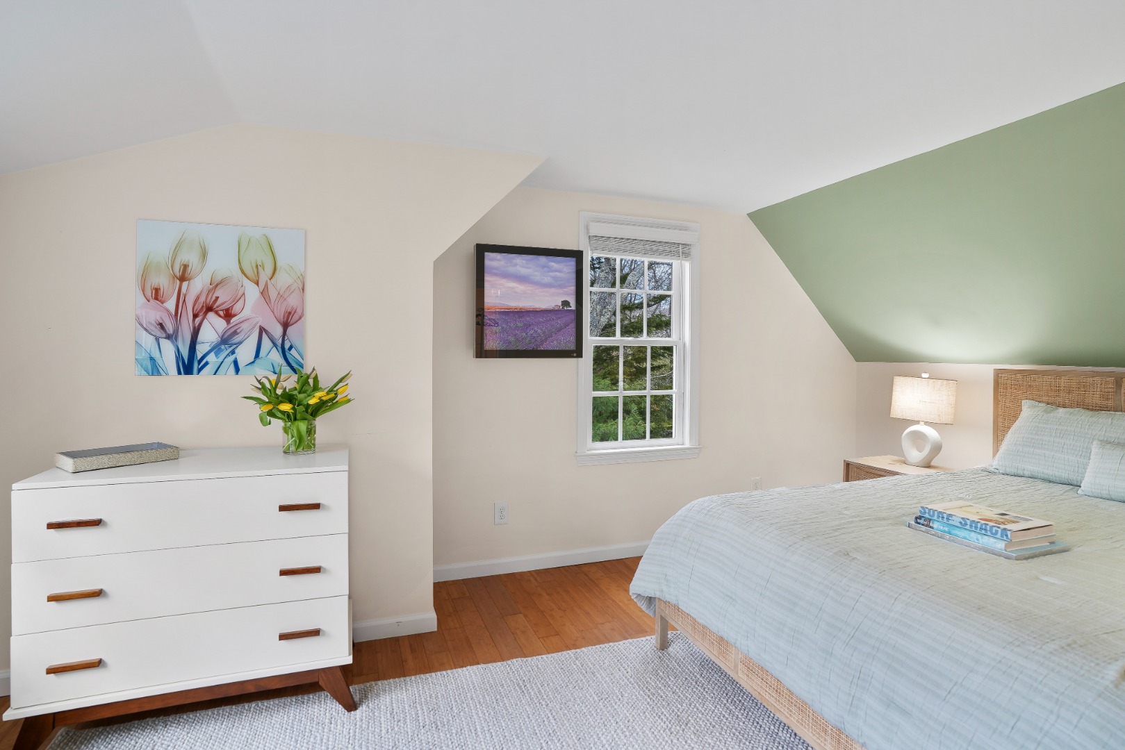 26 Sea Glen Road Oak Bluffs, MA 02557 - Photo 22 of 36