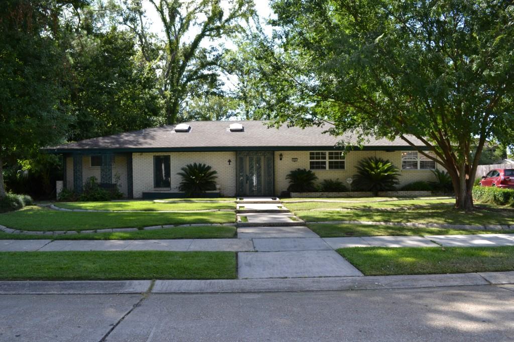 806 Celeste Avenue River Ridge, LA 70123 - Photo 1 of 25 Gallery Image 1