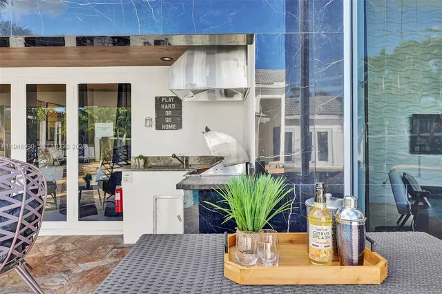 $19,500 | 11400 Northwest 7th Street, Plantation, FL 33325