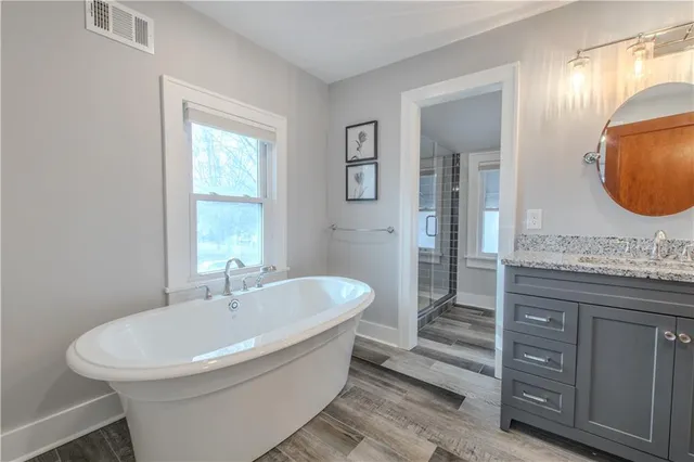 $255,000 | 904 Pinkston Avenue, Grandview, MO 64030