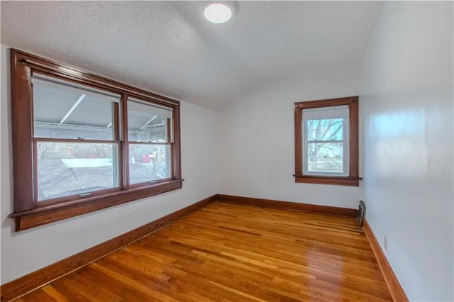 $255,000 | 904 Pinkston Avenue, Grandview, MO 64030