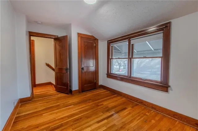 $255,000 | 904 Pinkston Avenue, Grandview, MO 64030