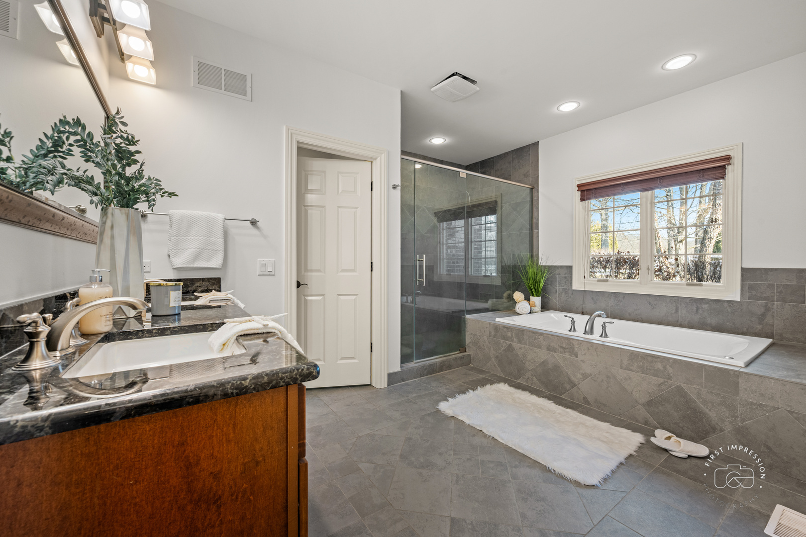 24599 West Indian Trail Road Barrington, IL 60010 - Photo 32 of 68