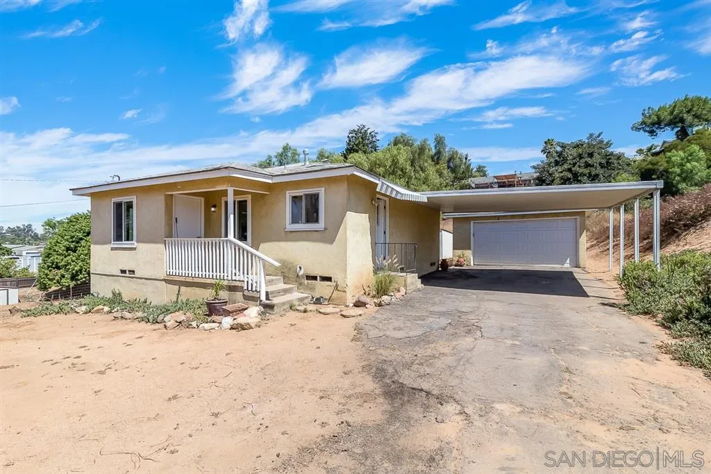 12196 Gay Rio Terrace Lakeside, CA 92040 - Photo 1 of 25 Gallery Image 1