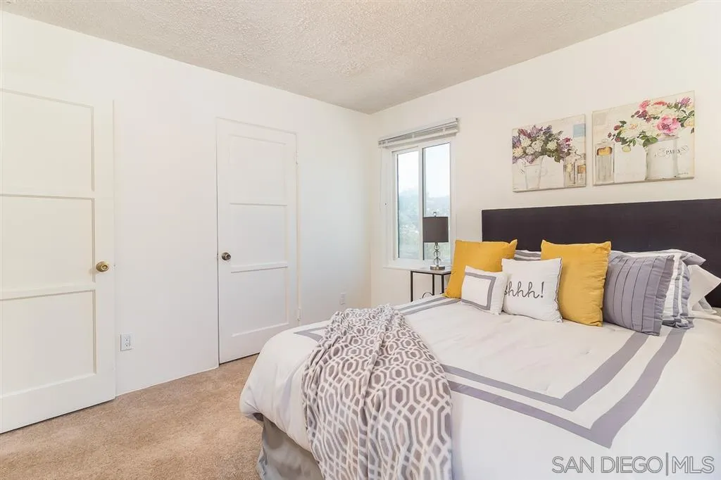12196 Gay Rio Terrace Lakeside, CA 92040 - Photo 12 of 25 Gallery Image 12