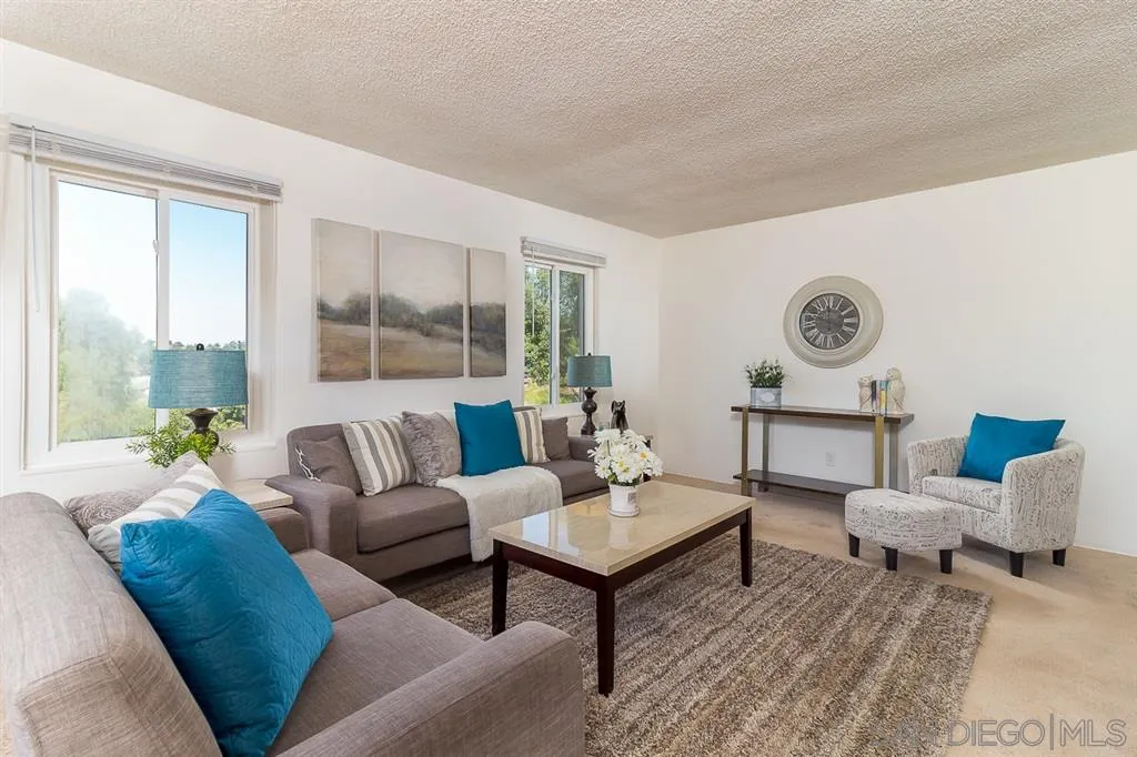 12196 Gay Rio Terrace Lakeside, CA 92040 - Photo 2 of 25 Gallery Image 2
