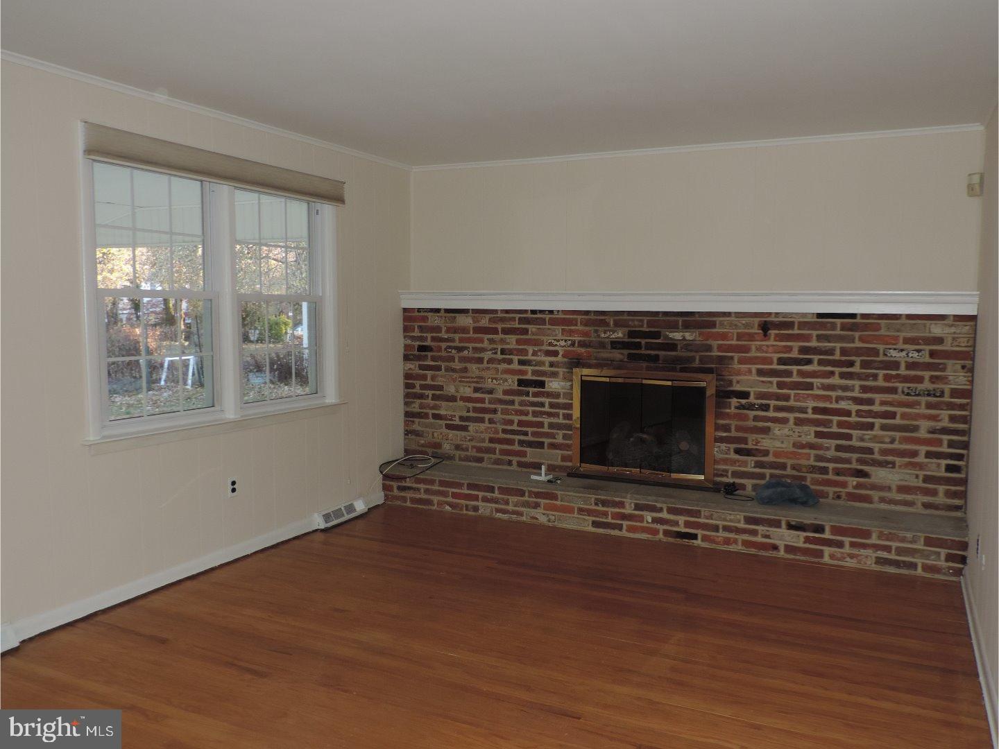 1125 Meadowbrook Road Southampton, PA 18966 - Photo 4 of 15 Gallery Image 4