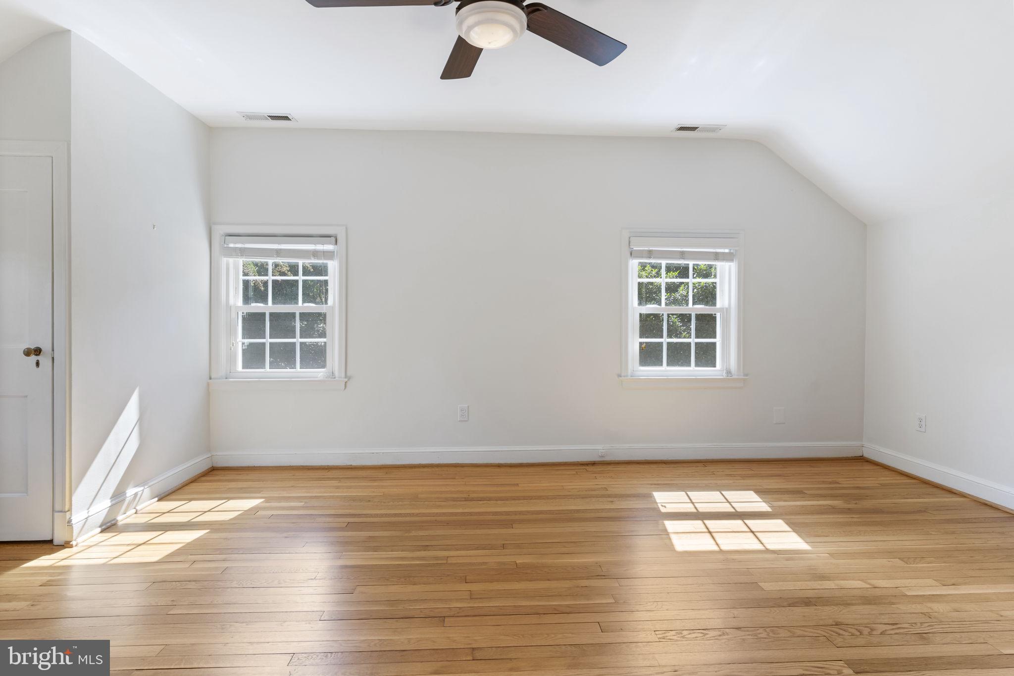 3114 Russell Road Alexandria, VA 22305 - Photo 51 of 57 Gallery Image 51